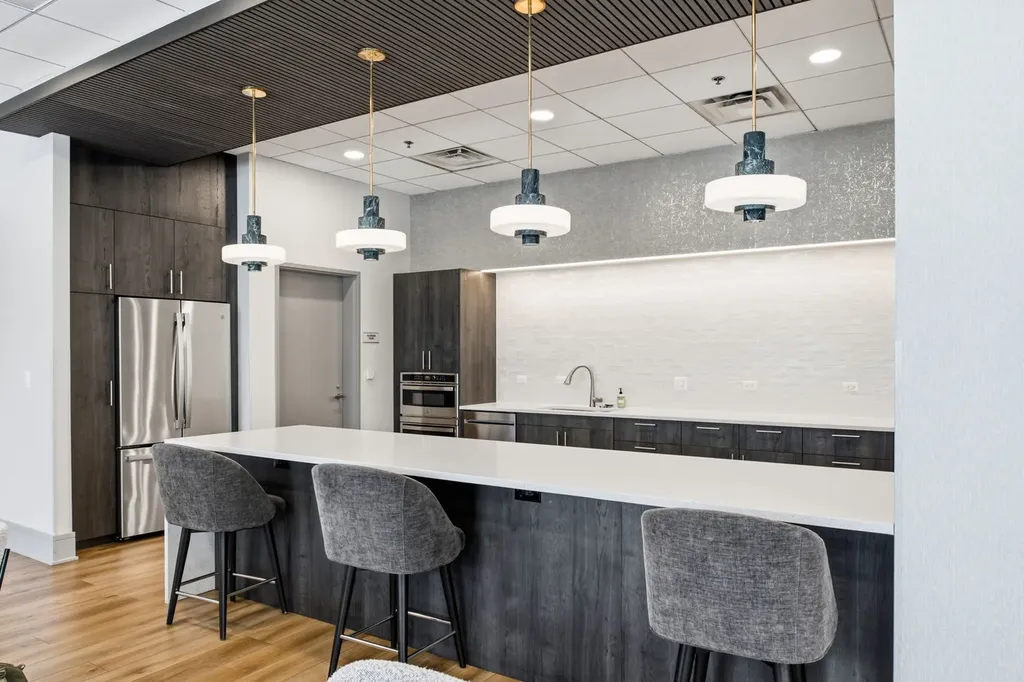512 North Mcclurg Court Chicago IL 60611