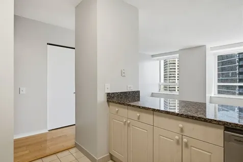 512 North Mcclurg Court Chicago IL 60611