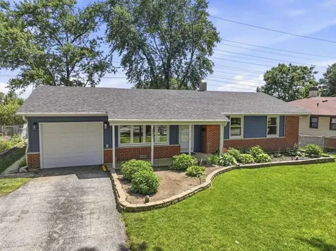 391 Walnut Lane Elk Grove Village IL 60007
