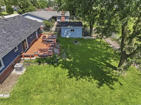391 Walnut Lane Elk Grove Village IL 60007