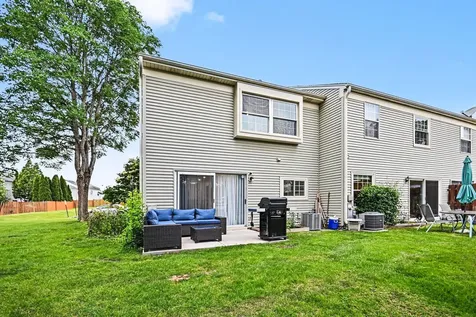 7555 Waterford Drive Hanover Park IL 60133