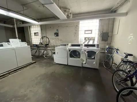 1127 West Farwell Avenue Chicago IL 60626