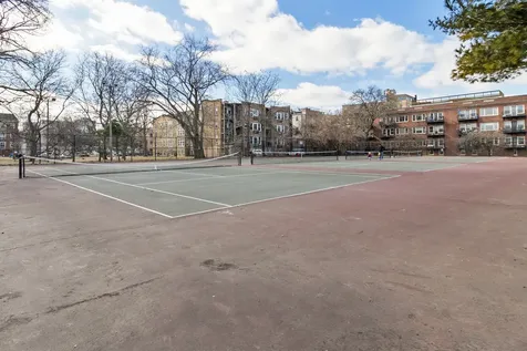 1127 West Farwell Avenue Chicago IL 60626