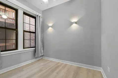 1127 West Farwell Avenue Chicago IL 60626