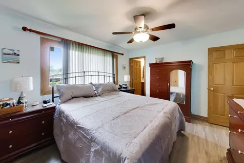 650 Nassau Drive Roselle IL 60172
