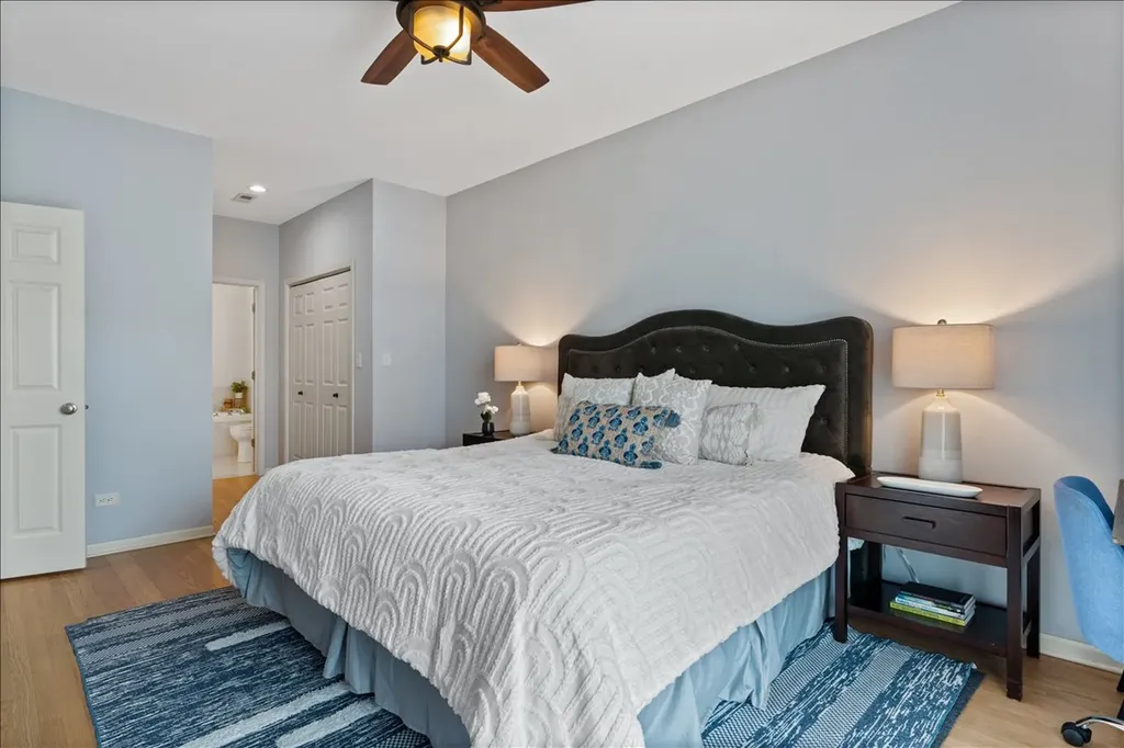3248 North Sheffield Avenue Chicago IL 60657