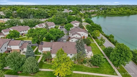 884 Bristol Drive Barrington IL 60010