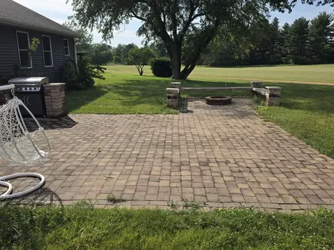 563 Pine Meadow Drive Dixon IL 61021