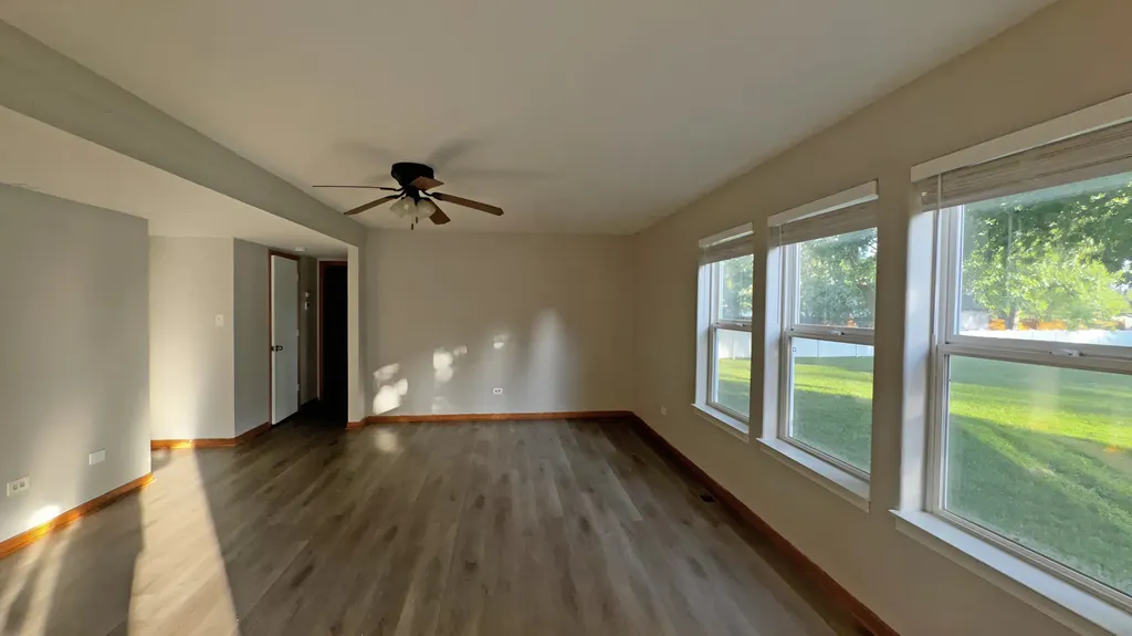 2001 Gray Hawk Drive Plainfield IL 60586