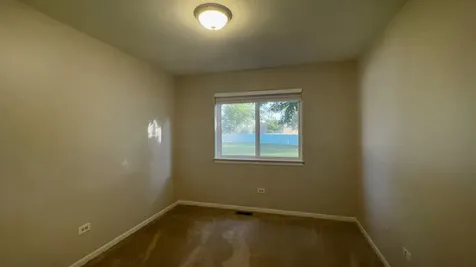 2001 Gray Hawk Drive Plainfield IL 60586