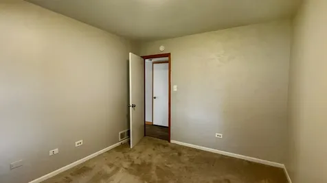 2001 Gray Hawk Drive Plainfield IL 60586