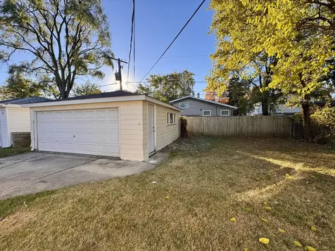 15326 Dorchester Avenue Dolton IL 60419
