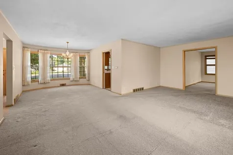 1545 26TH Avenue Rock Island IL 61201