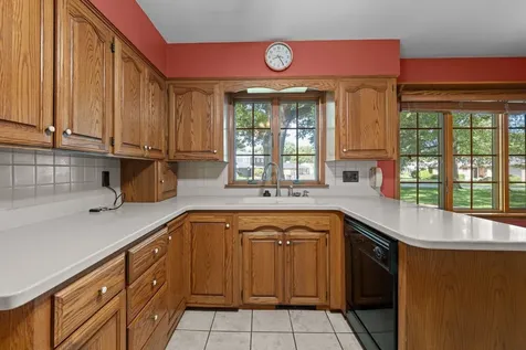1545 26TH Avenue Rock Island IL 61201