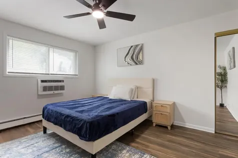 1404 West Estes Avenue Chicago IL 60626