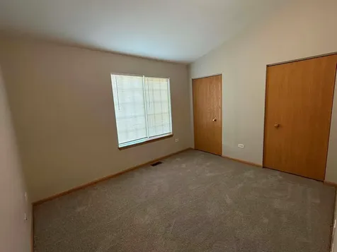 1102 Bayside Lane Shorewood IL 60404