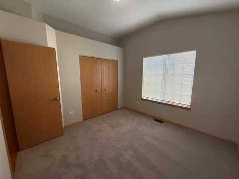 1102 Bayside Lane Shorewood IL 60404