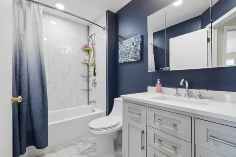 623 Wild Indigo Avenue Romeoville IL 60446