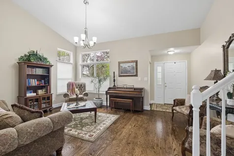 623 Wild Indigo Avenue Romeoville IL 60446