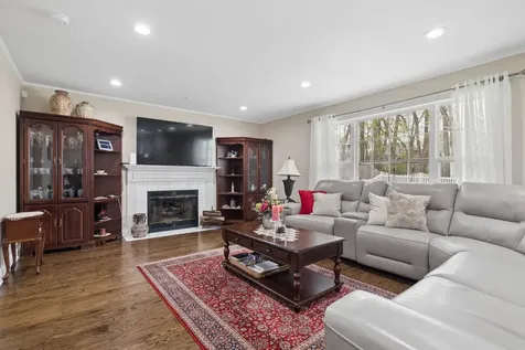 623 Wild Indigo Avenue Romeoville IL 60446