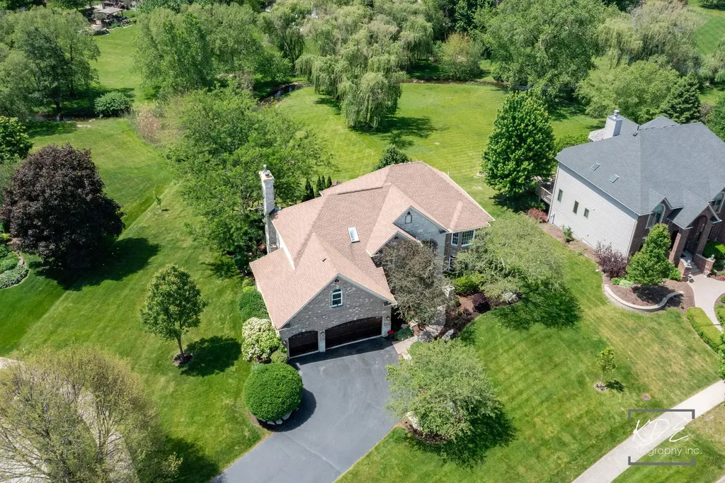 4443 Esquire Circle Naperville IL 60564