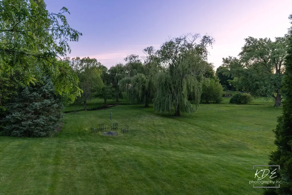 4443 Esquire Circle Naperville IL 60564