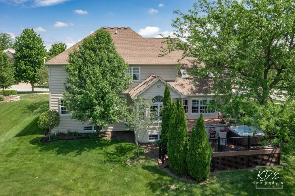 4443 Esquire Circle Naperville IL 60564