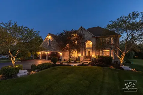 4443 Esquire Circle Naperville IL 60564