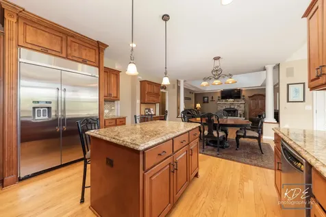 4443 Esquire Circle Naperville IL 60564