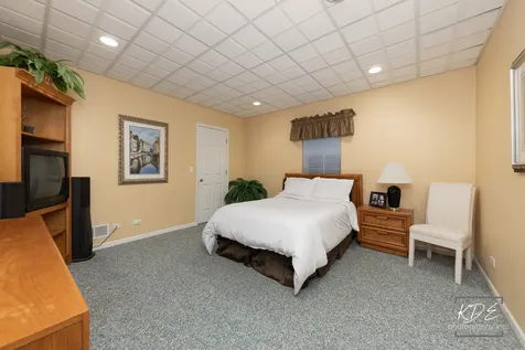 4443 Esquire Circle Naperville IL 60564