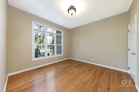 4443 Esquire Circle Naperville IL 60564
