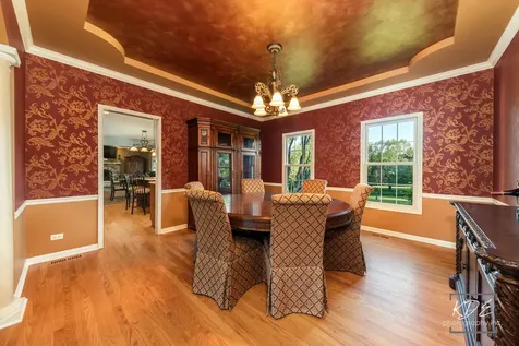 4443 Esquire Circle Naperville IL 60564