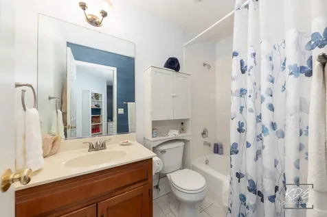 4443 Esquire Circle Naperville IL 60564