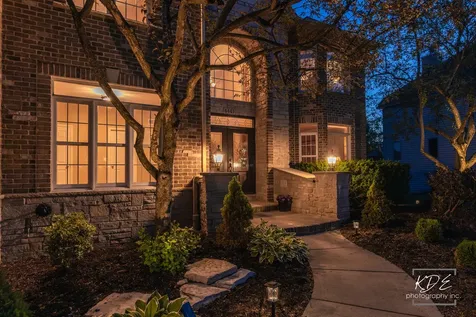 4443 Esquire Circle Naperville IL 60564