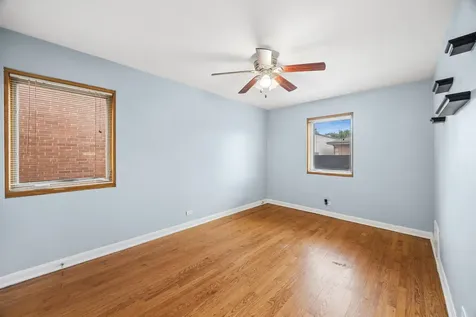8021 Lake Street River Forest IL 60305