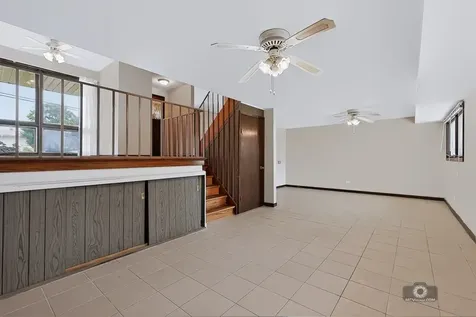 5595 155TH Street Oak Forest IL 60452