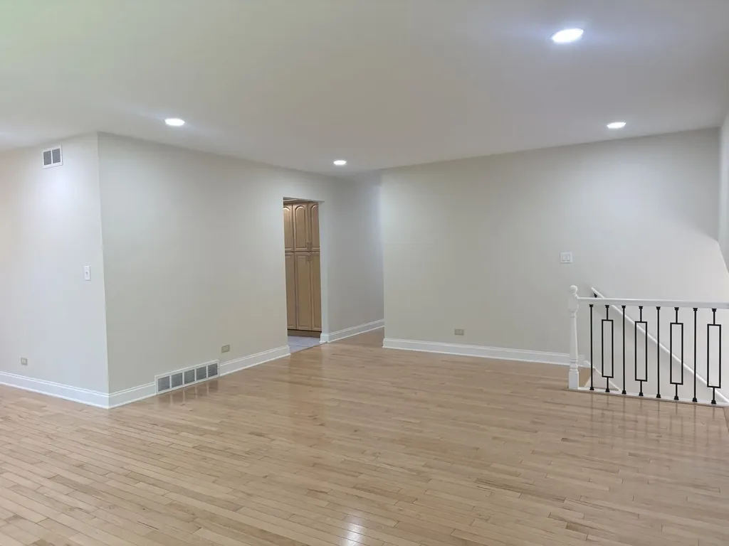 425 Carriage Hill Road Naperville IL 60565