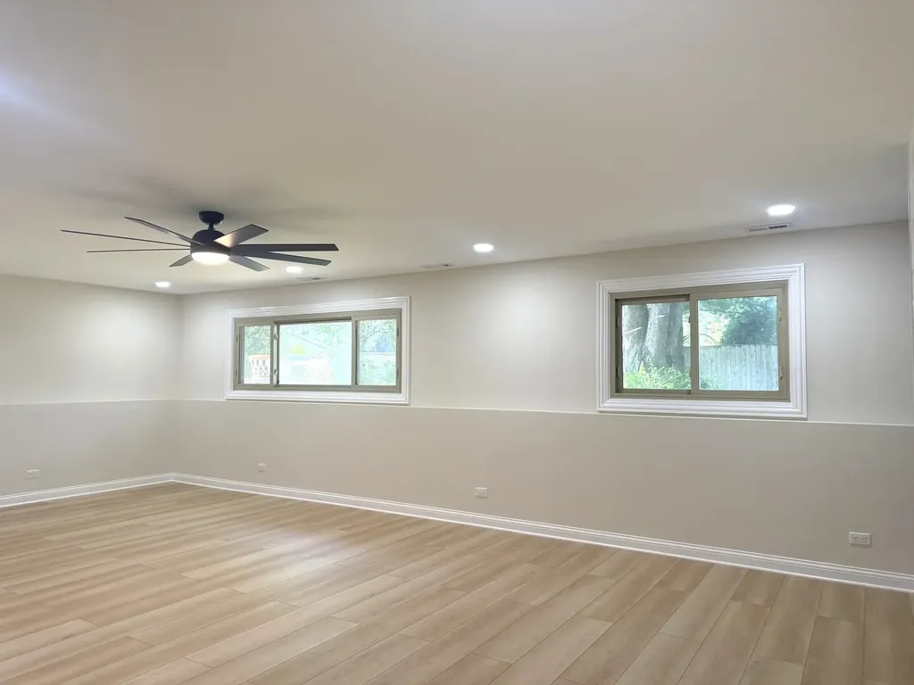 425 Carriage Hill Road Naperville IL 60565