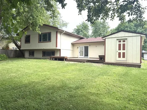 425 Carriage Hill Road Naperville IL 60565
