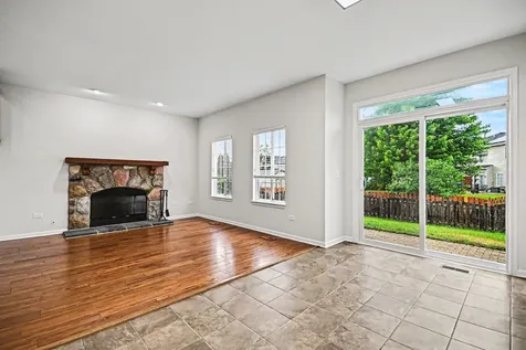 1119 Burns Lane Minooka IL 60447