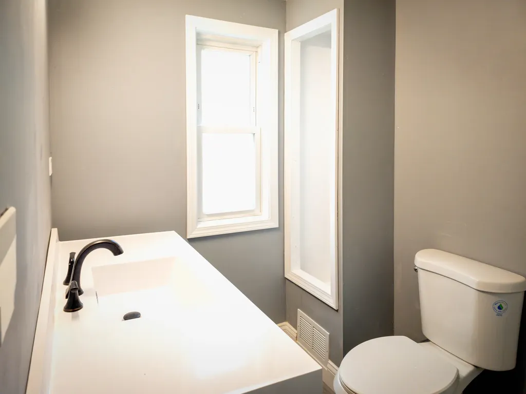 11616 South Harvard Avenue Chicago IL 60628