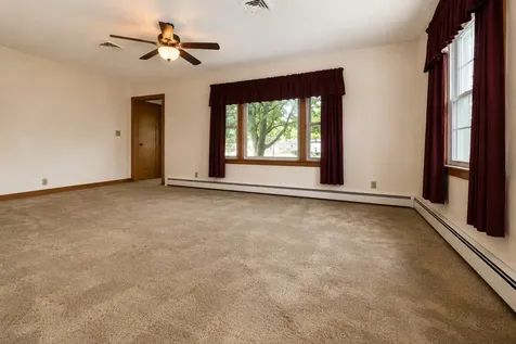 1014 University Street Dixon IL 61021