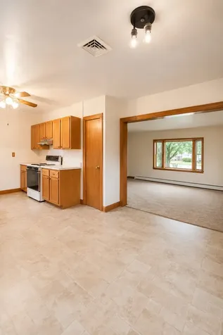 1014 University Street Dixon IL 61021