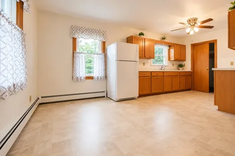 1014 University Street Dixon IL 61021