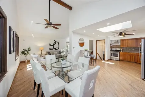 331 South 8th Avenue La Grange IL 60525