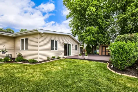 410 Manor Hill Lane Lombard IL 60148