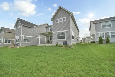 5 Nelson Lane Hawthorn Woods IL 60047