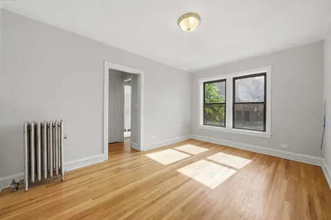 2706 North Spaulding Street Chicago IL 60647