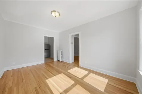 2706 North Spaulding Street Chicago IL 60647