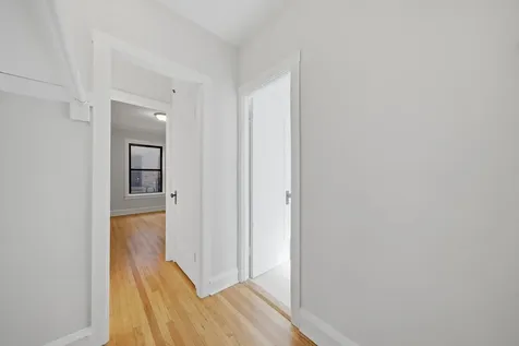 2706 North Spaulding Street Chicago IL 60647